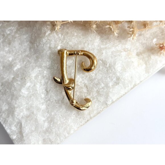 Anne Klein letter "F" Gold Toned Costume Jewelry Brooch | Lapel Pin - Picture 3 of 10